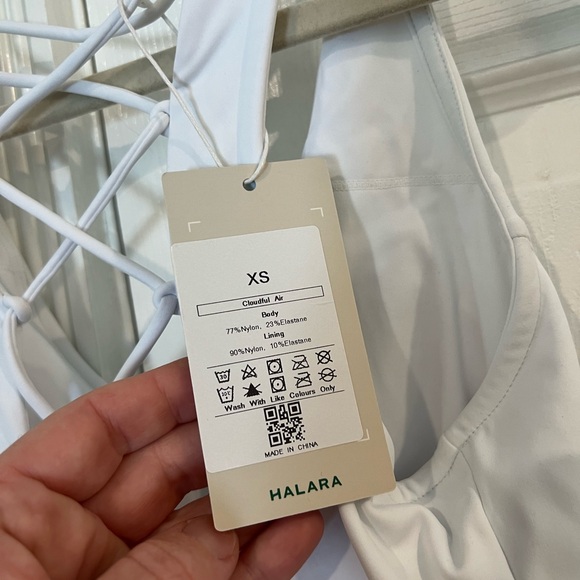 Halara cloudful air dress and shorts - Picture 13 of 14